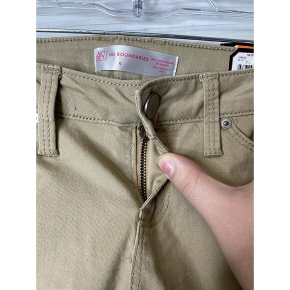 No Boundaries Pants Womens 9 Khaki NB OPP Skinny Stretch Juniors Casual - Picture 2 of 12